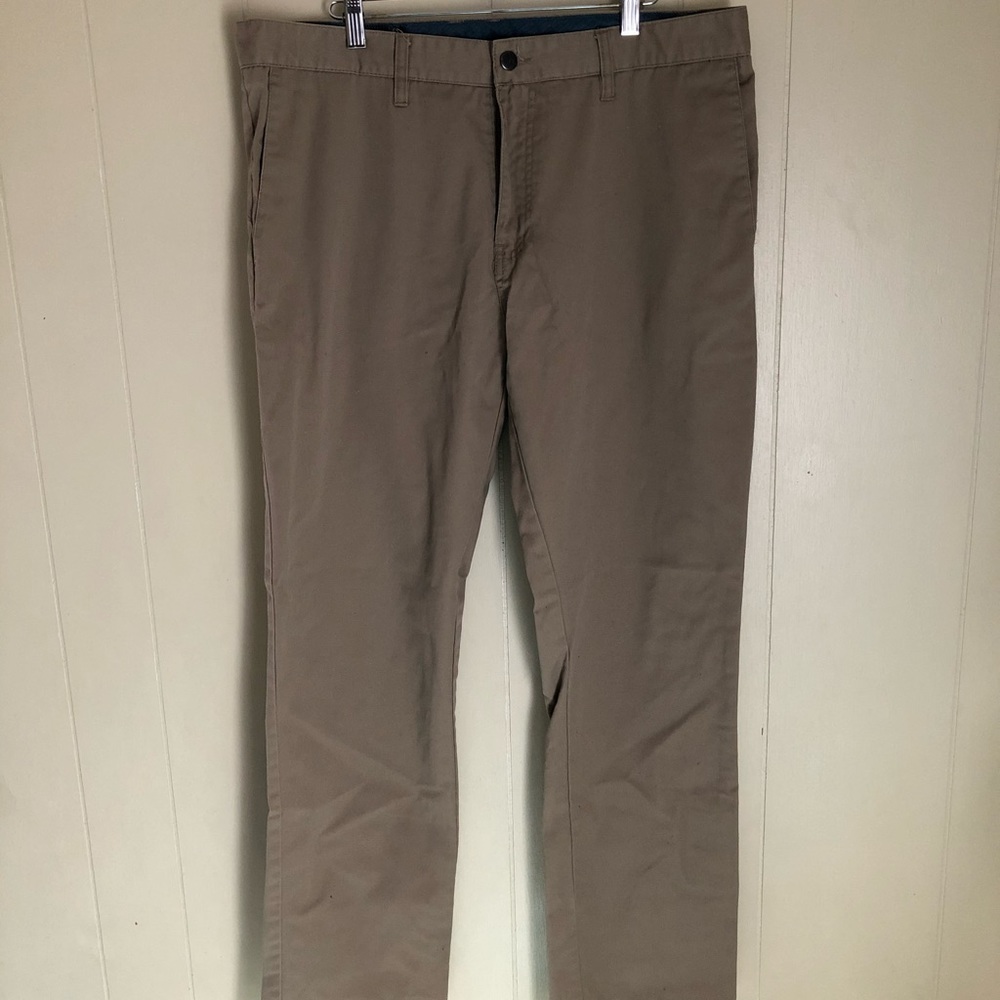 Volcolm khakis